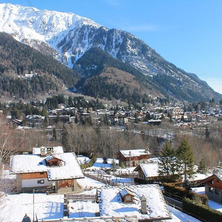 Hotel De La Telecabine Courmayeur Exteriör bild