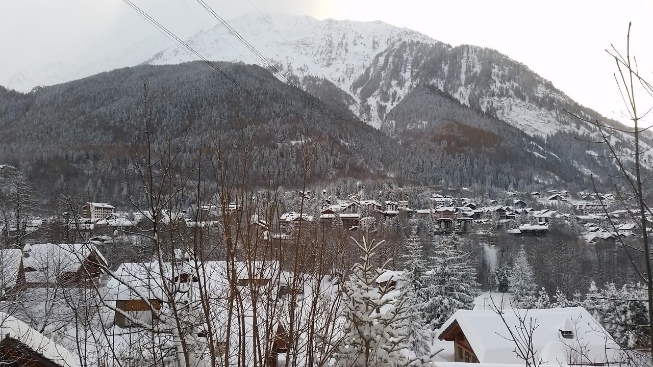 Hotel De La Telecabine Courmayeur Exteriör bild
