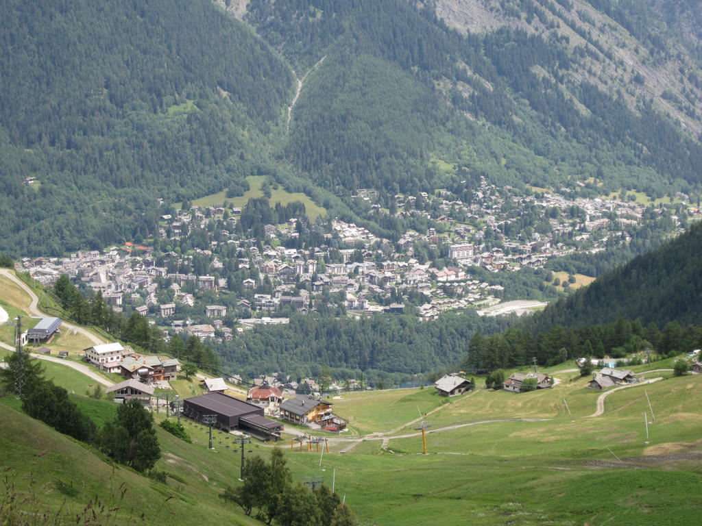 Hotel De La Telecabine Courmayeur Exteriör bild